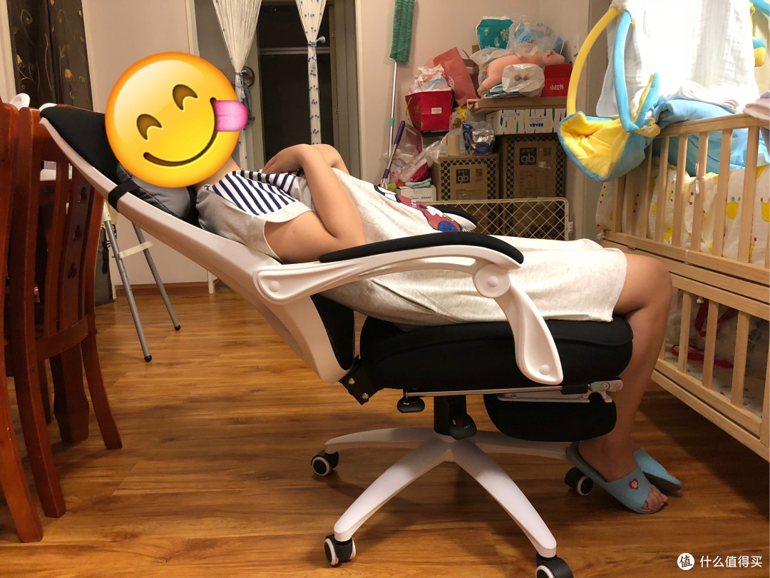 解锁新的抱娃姿势—黑白调 HDNY077 电脑椅开箱评测