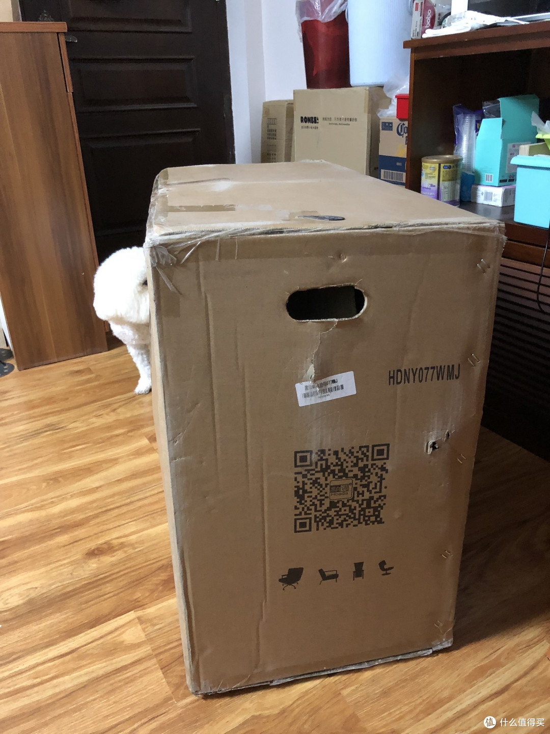 解锁新的抱娃姿势—黑白调 HDNY077 电脑椅开箱评测