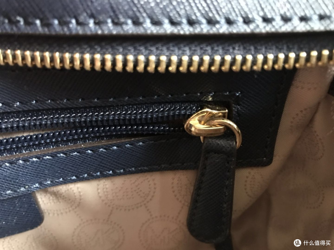 好用不贵的MICHAEL KORS 迈克·科尔斯 中号铆钉Selma 单肩斜挎耳朵包