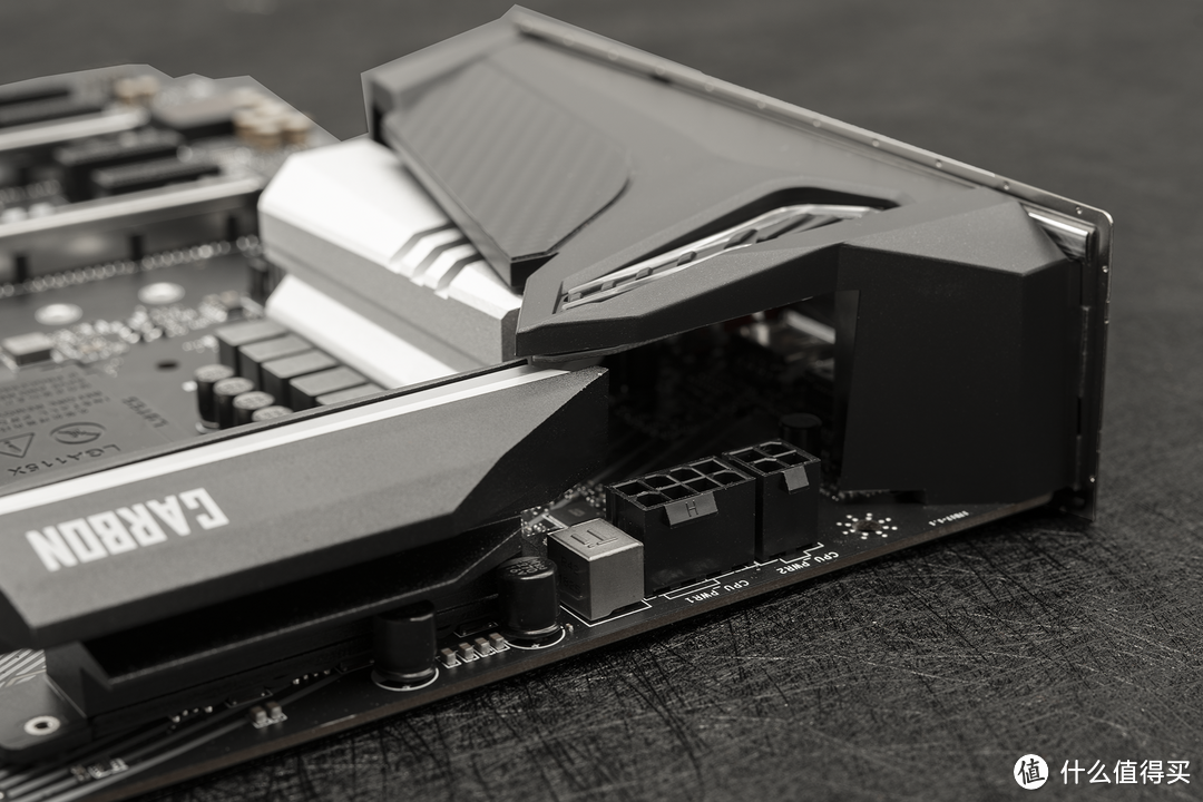 微星Z390 GAMING PRO CARBON主板抢先看:依旧是中高端主力