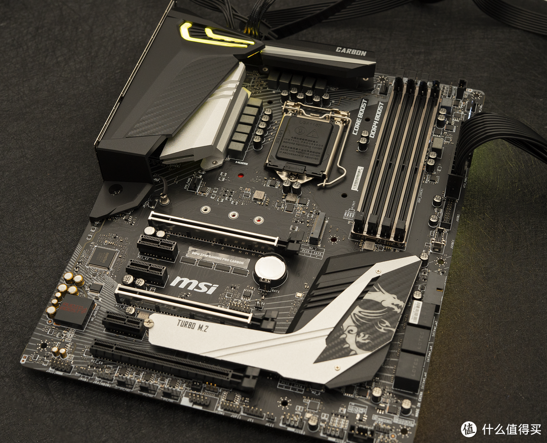 微星Z390 GAMING PRO CARBON主板抢先看:依旧是中高端主力