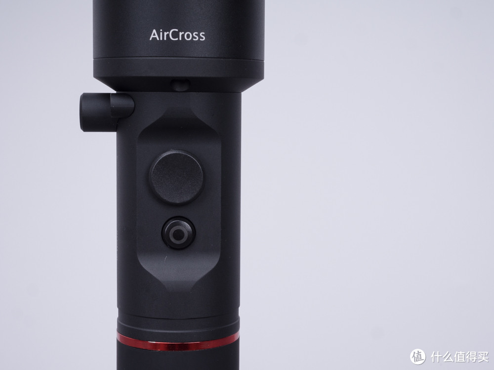 比鸡头还稳？魔爪AIR CROSS稳定器简测