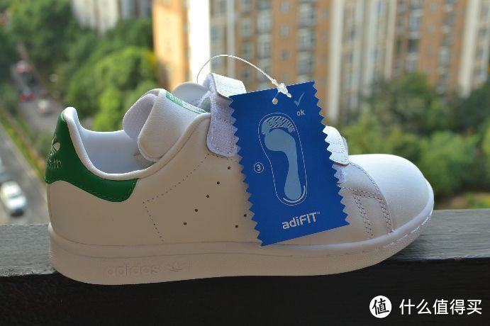 Adidas 阿迪达斯 Stan Smith 绿尾童鞋尺码分享及晒单