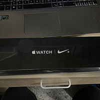 苹果 Watch Series4 nike版 智能手表开箱展示(包装|表带)