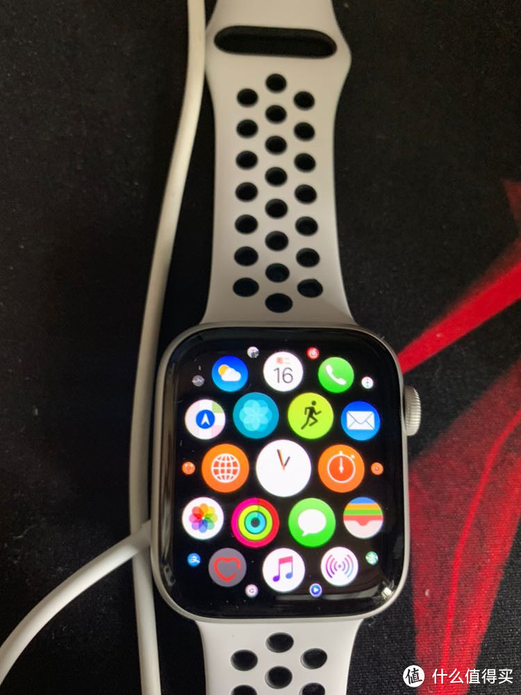 apple watch4 nike+版值得买首发开箱