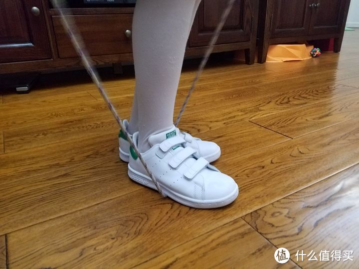 Adidas 阿迪达斯 Stan Smith 绿尾童鞋尺码分享及晒单