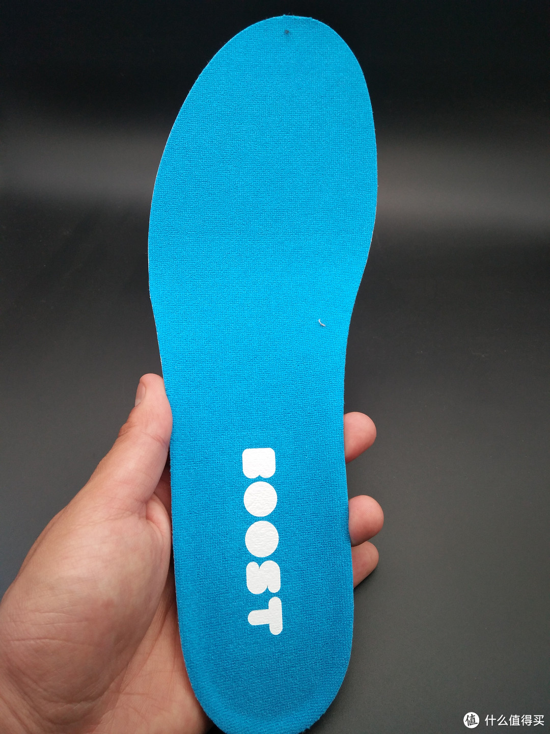 柔软的“踩屎感”，adidas阿迪达斯UltraBOOST 究竟是不是一双严肃的跑鞋？