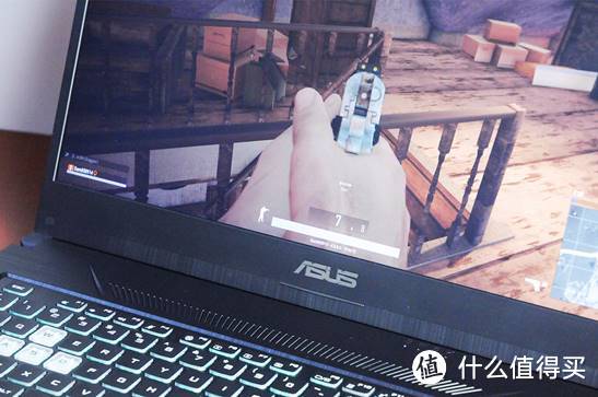 高帧吃鸡秘密武器：ASUS 华硕飞行堡垒6 PLUS体验