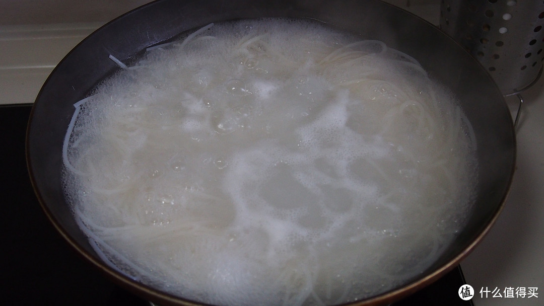 大沸至这种状态，大概10分钟，记得搅拌，避免粘锅