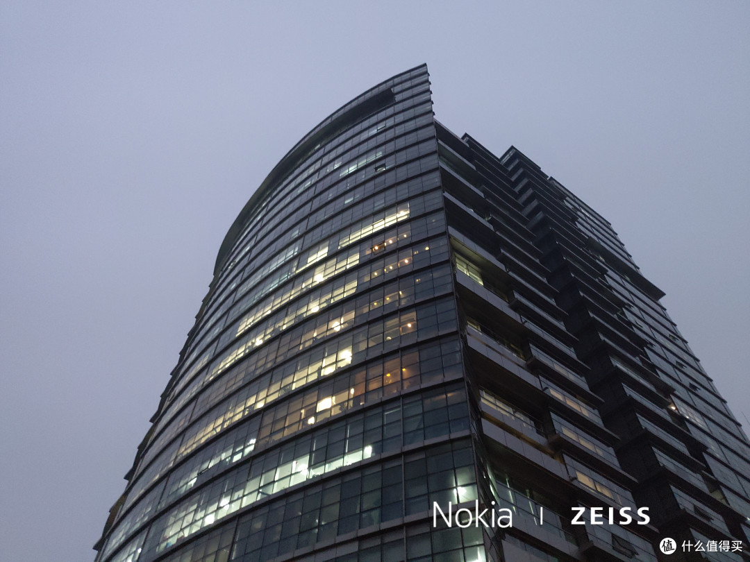 Nokia X7手机体验:浑身上下都“不被定义”