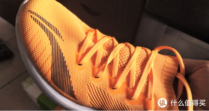穿着它,你真的能追上风!LI-NING 李宁 追风跑鞋 200公里体验