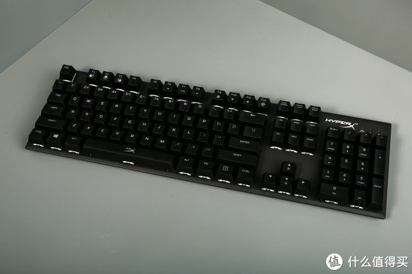 HyperX Alloy FPS RGB机械键盘外观