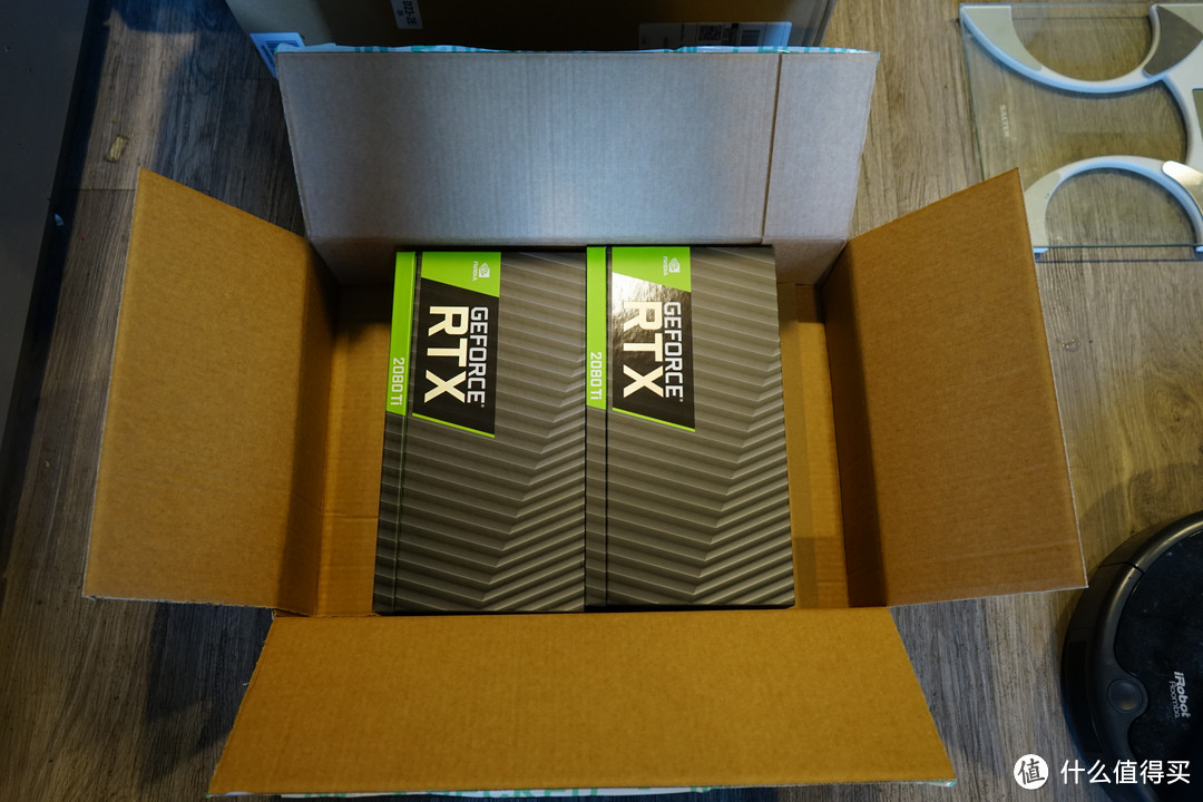 RTX on！英伟达公版RTX 2080 Ti X2 开箱！