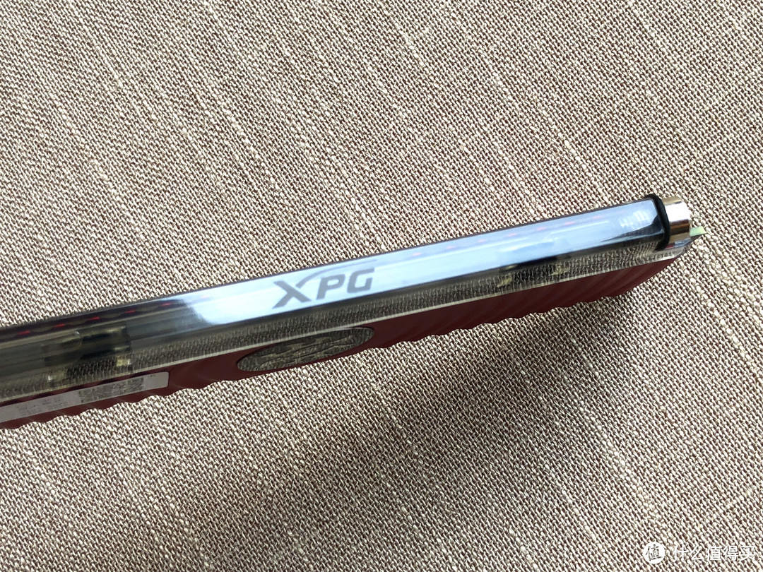 ADATA 威刚 XPG-龙耀D80 液体炫光RGB灯条 DDR4 3600入手使用体验