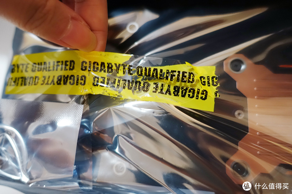 美亚1080Ti末班车，GIGABYTE 技嘉 大雕AORUS显卡入手历程