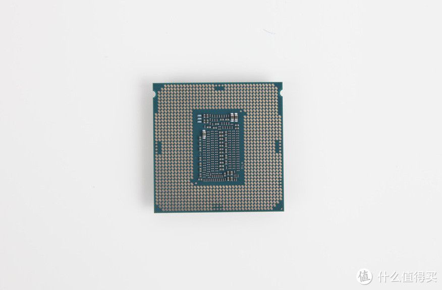 5G八核威力如何？地表最强游戏CPU— Intel 英特尔 九代酷睿i9-9900K超频小测