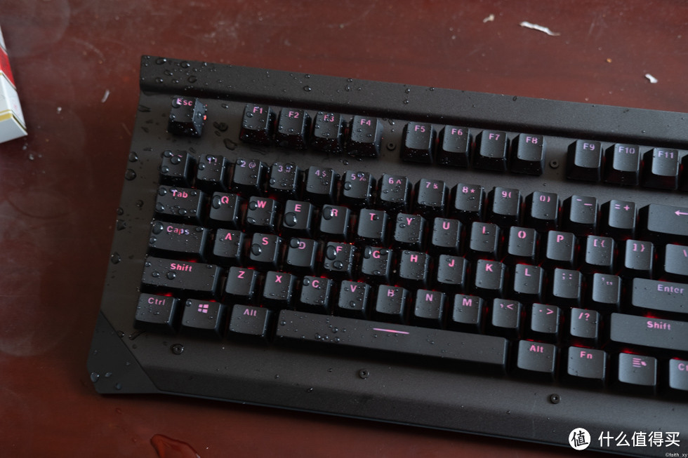 水洗键盘了解一下,RAPOO 雷柏 V750 机械键盘开箱