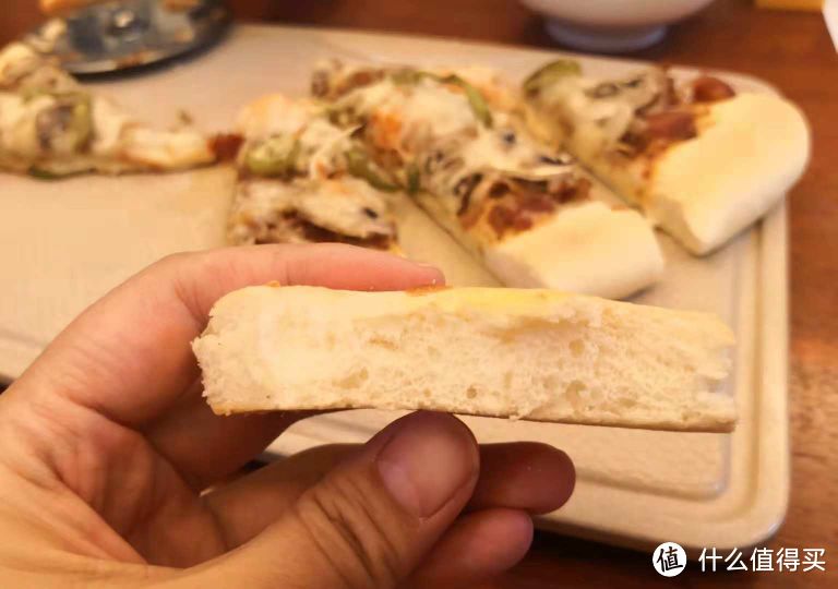 孩子吃腻家常菜了?试试自制披萨吧