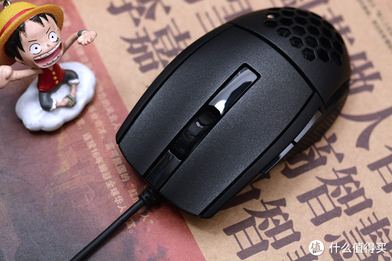 蜂巢设计、72g、129元,Tt eSPORTS 斗龙 夜袭VENTUS R版鼠标体验