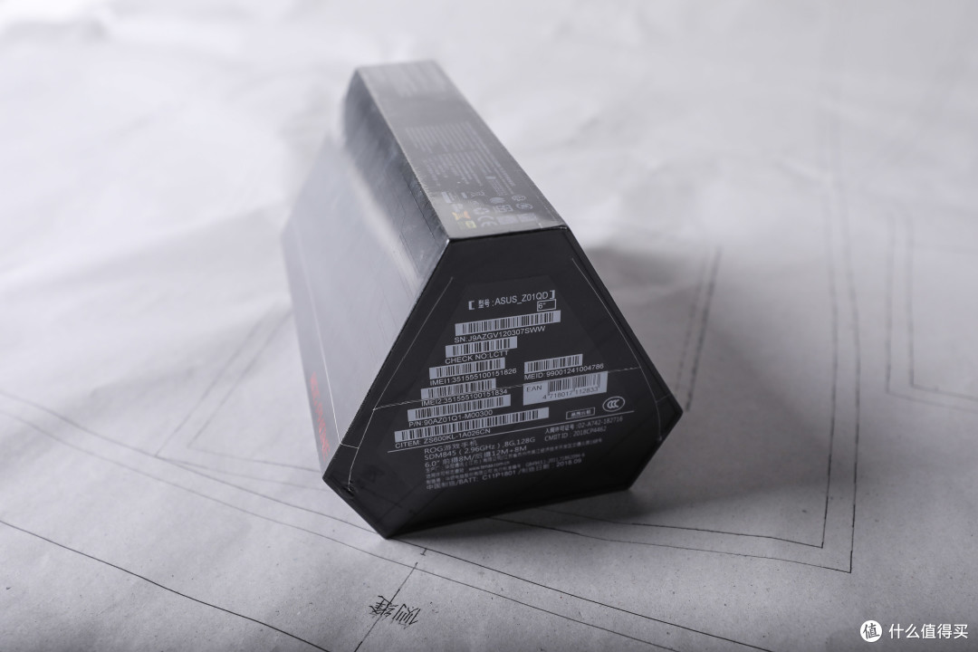 充值信仰 ASUS 华硕 ROG Phone开箱