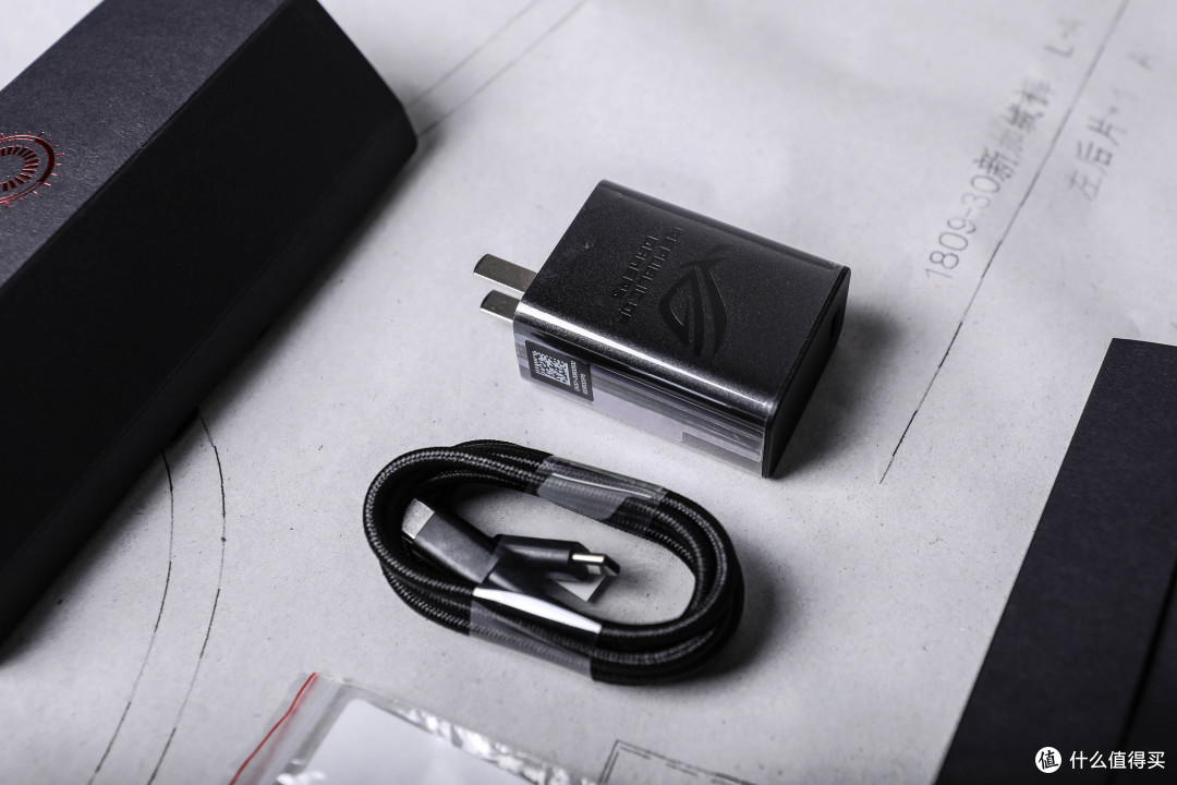 充值信仰 ASUS 华硕 ROG Phone开箱
