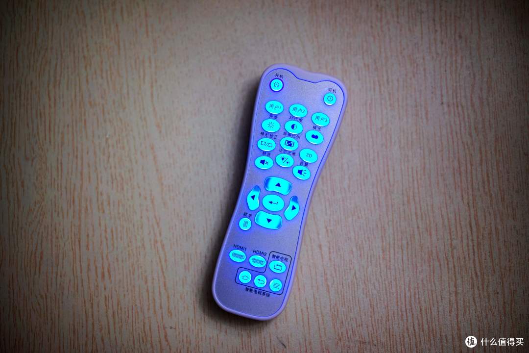 一代机皇走下神坛,奥图码HD260S上位