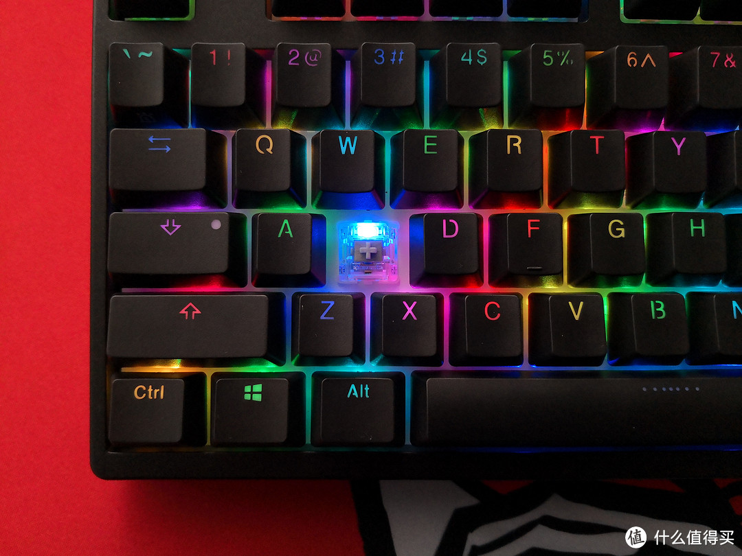 AKKO x DUCKY 3108S RGB 银轴开箱简评