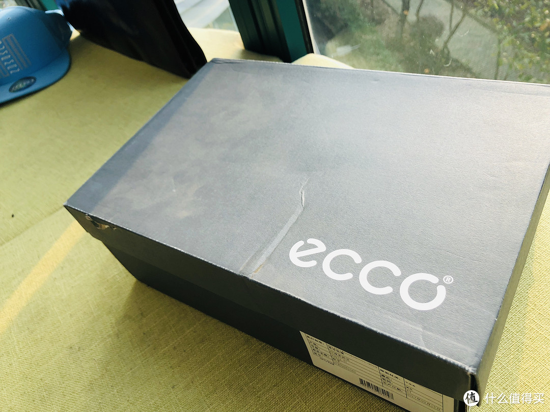 这双ECCO的雕花切尔西靴真好看