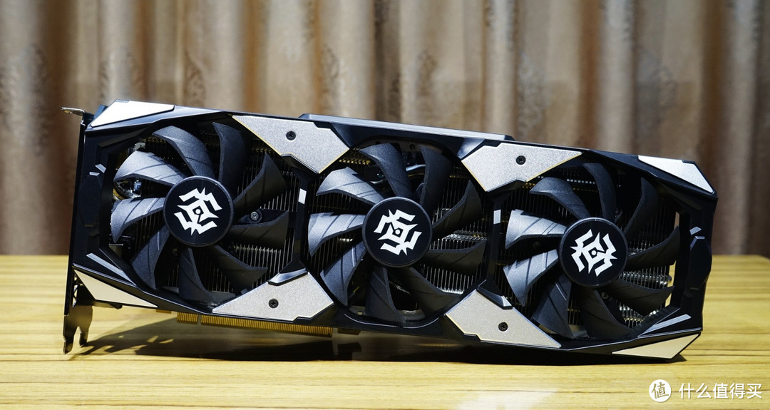 你追逐光，我追逐你，败家但快乐着—索泰 RTX2080Ti X GAMING OC显卡开箱及详测