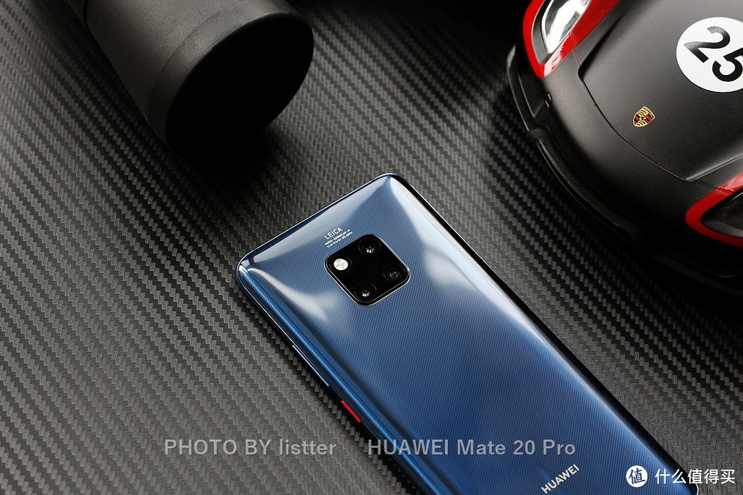 外露刚毅又饱含诗意，HUAWEI 华为Mate 20 Pro宝石蓝图赏