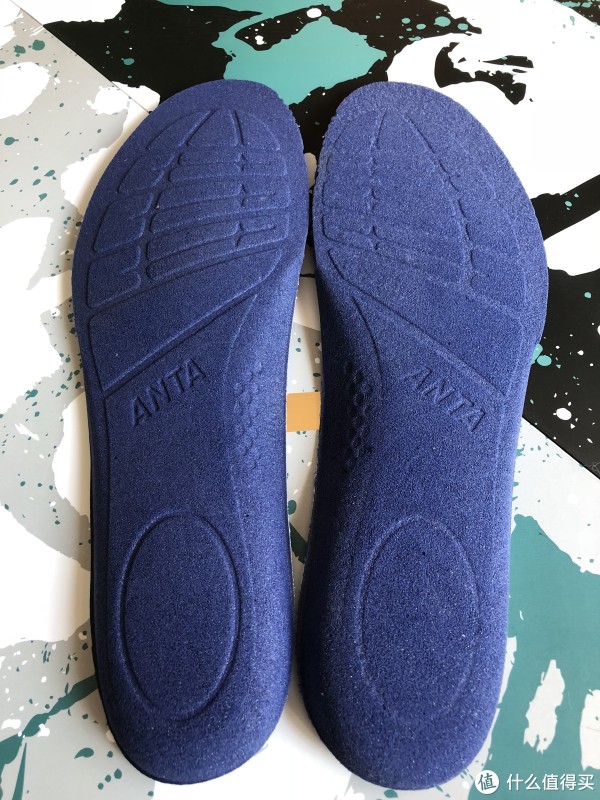 鞋垫背面