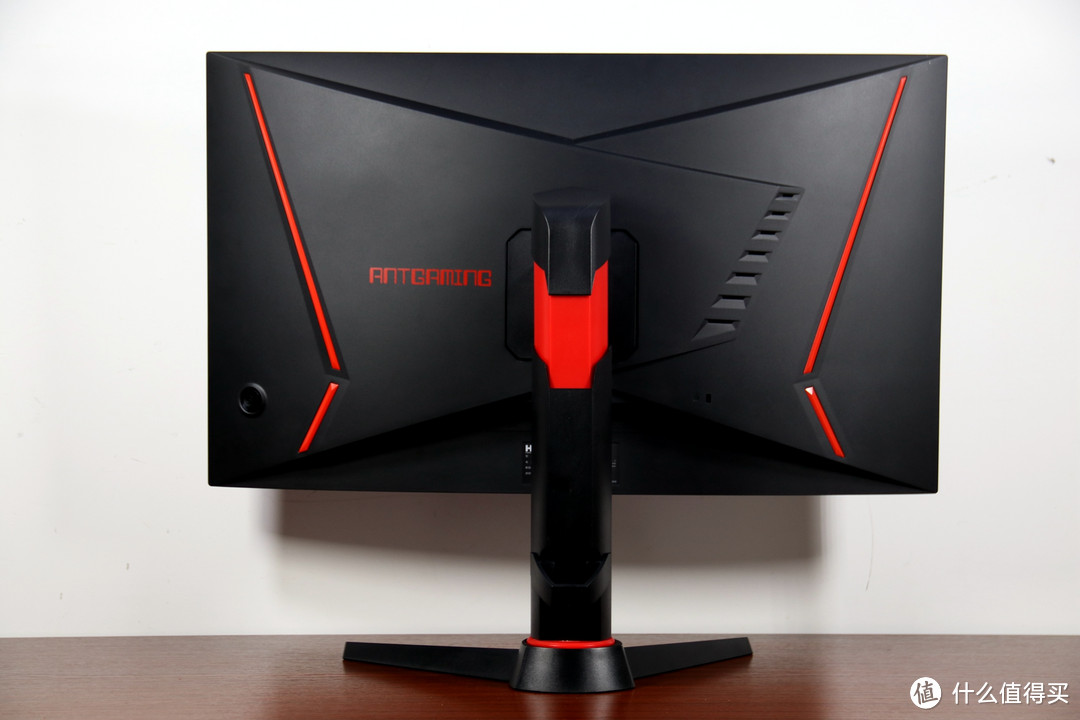 过把电竞瘾，2K、144Hz、27寸曲面大屏我全都要