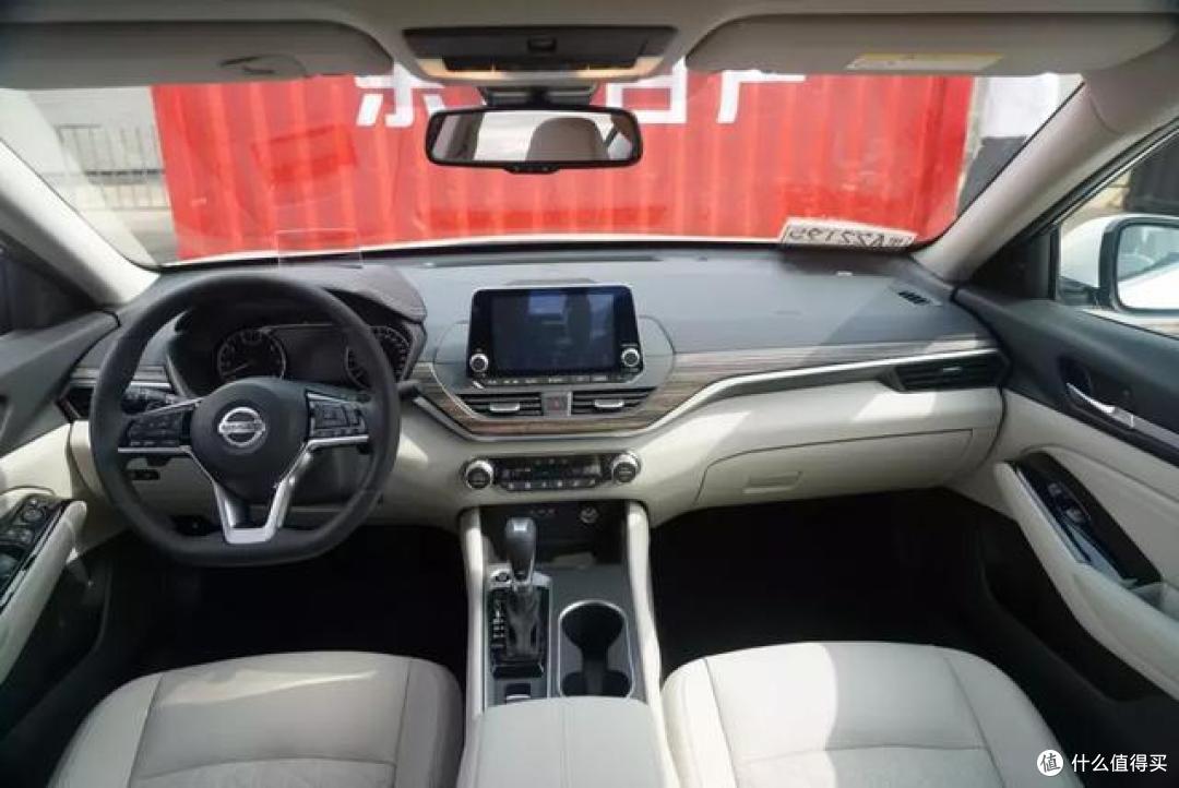 赛道首试全新天籁Altima:心有雷霆万钧,不妄动