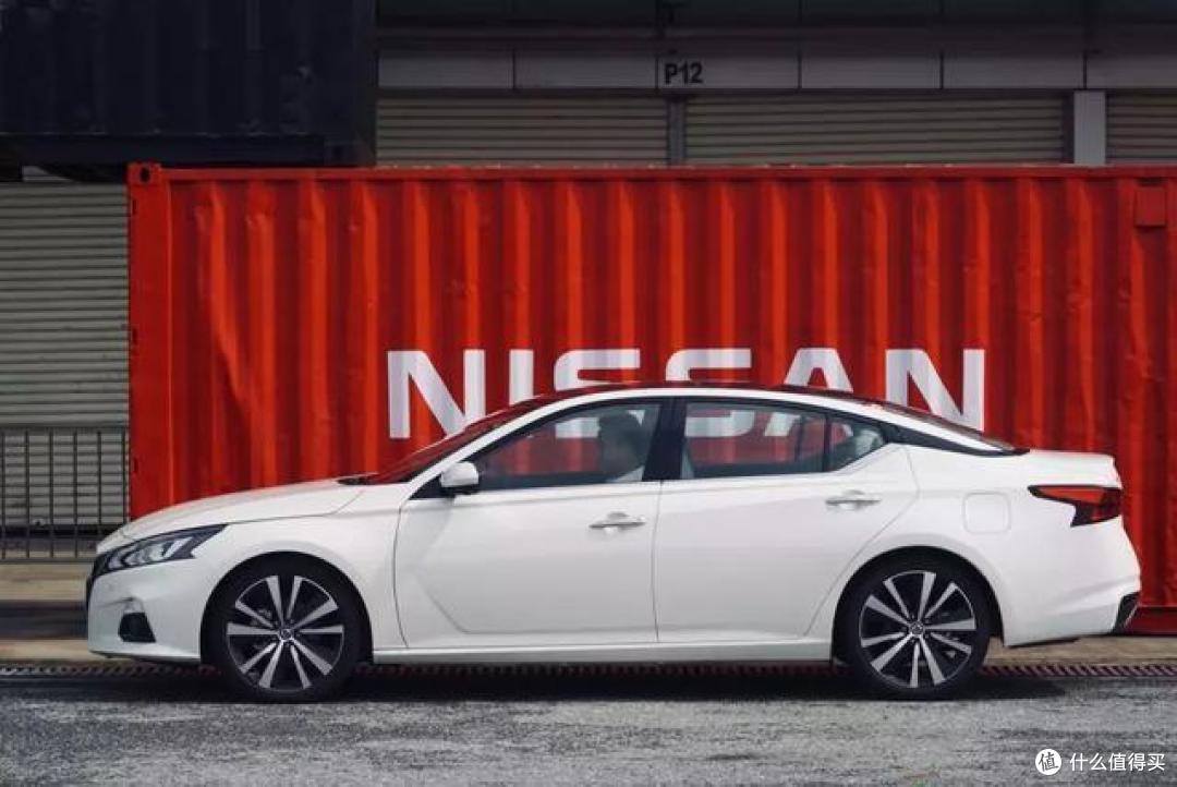 赛道首试全新天籁Altima:心有雷霆万钧,不妄动