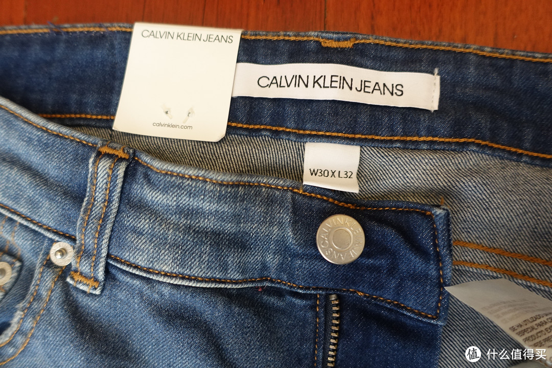 不羁性感的牛仔风尚—Calvin Klein Jeans