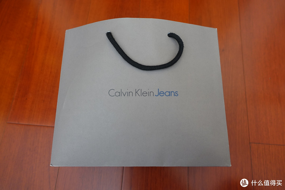 不羁性感的牛仔风尚—Calvin Klein Jeans