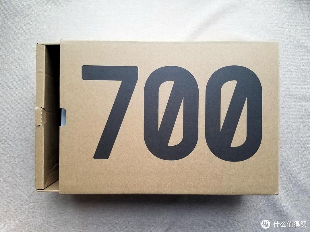 Adidas 阿迪达斯 Yeezy Boost 700 Mauve 开箱