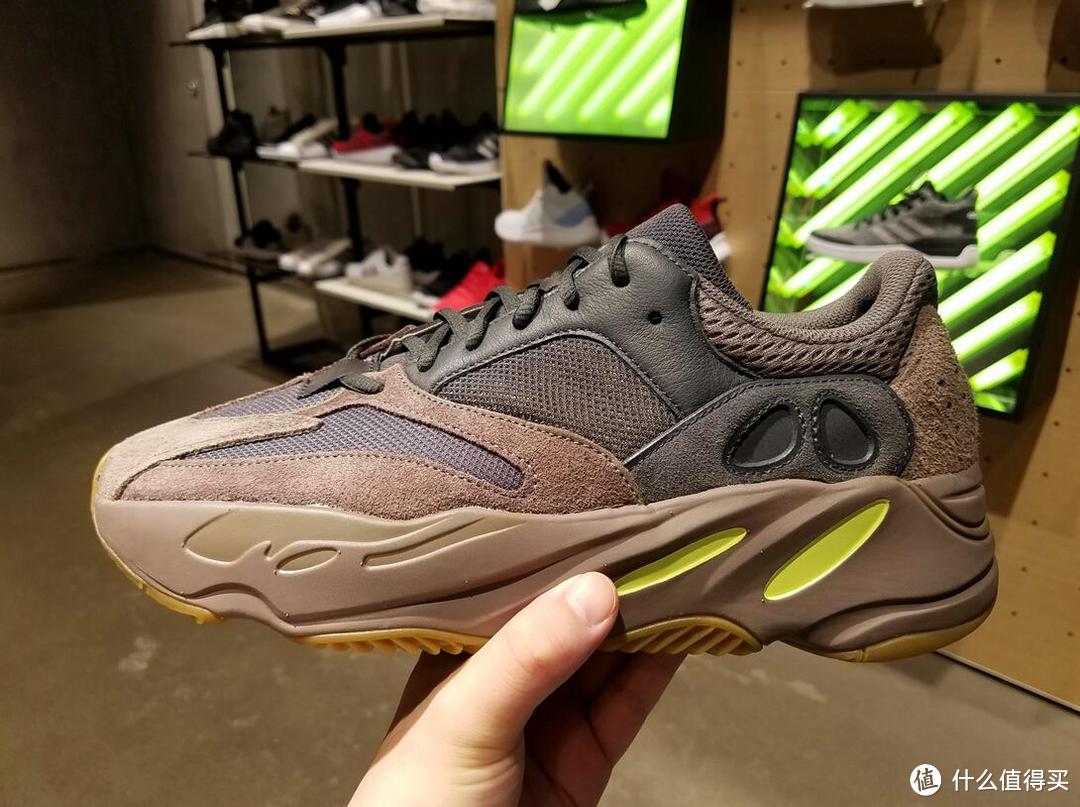 Adidas 阿迪达斯 Yeezy Boost 700 Mauve 开箱