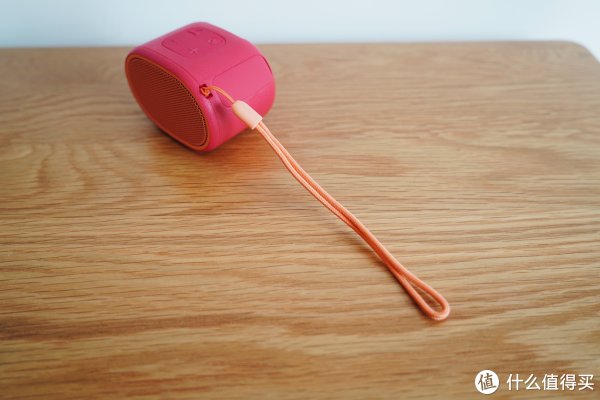 牙音箱哪家强?索尼 SRS-XB01 挑战 JBL GO 2