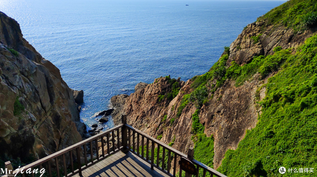 一篇手机拍的游记,但那里的绿水蓝天白云值得这辈子都待在那里