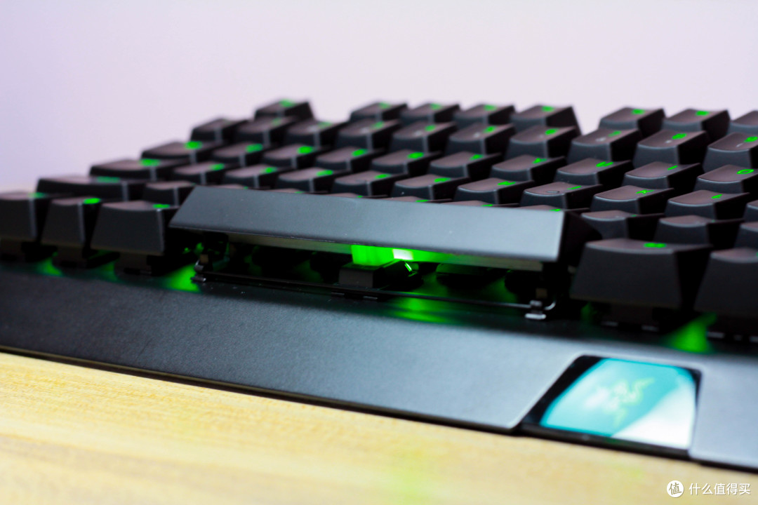 信仰再升级!——Razer黑寡妇蜘蛛精英版机械键盘