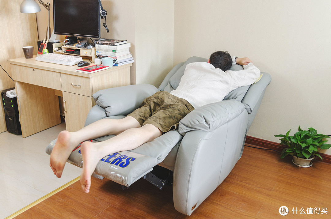 静享惬意时光：芝华仕炫彩电动单椅的大佬躺了解一下？