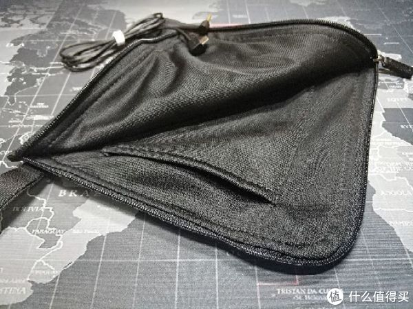 蓝牙耳机最佳形态,项圈式蓝牙WI-1000X详细体