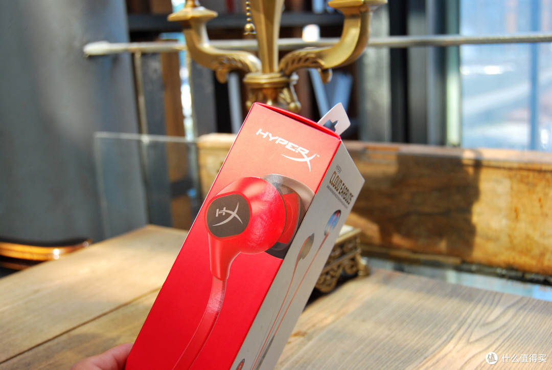 不压耳的入耳式耳塞?金士顿 HyperX 云雀 入耳式电竞耳机评测