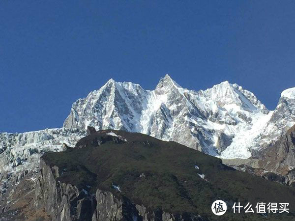 海螺沟保姆级攻略，近距离看雪山冰川、泡温泉，九寨沟关闭了还可以来这~