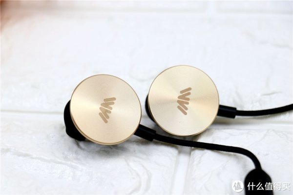 科技与时尚的快乐融合-I.am+ Buttons蓝牙无线