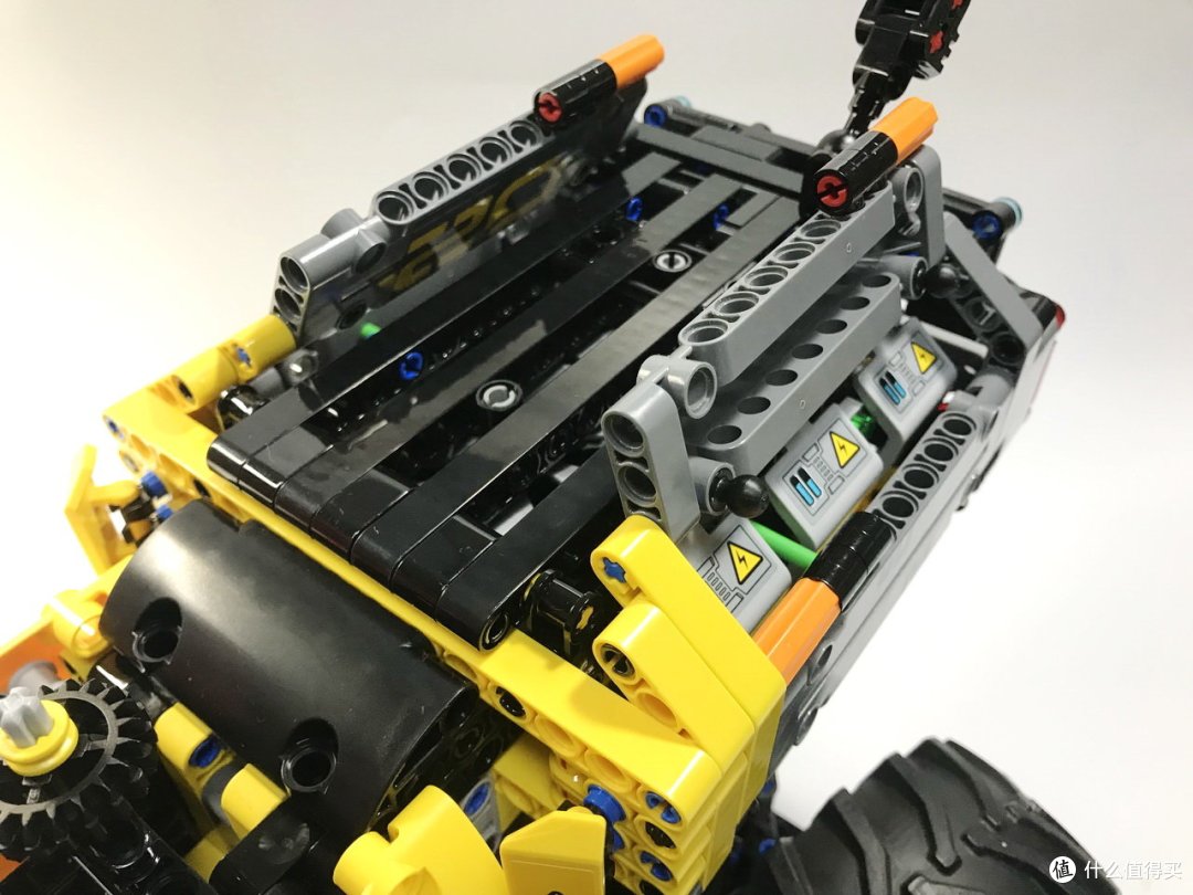 LEGO 乐高 拼拼乐 篇176:未来与现代的结合:42081 沃尔沃 ZEUX 概念式装载机