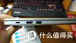 左侧；tpyc的充电接口、HDMI接口、usb3.0