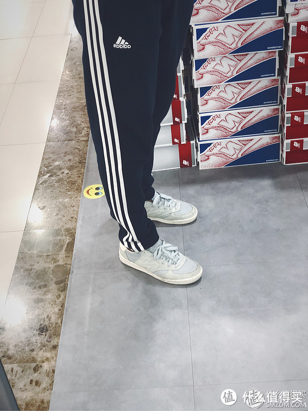 我的过冬装备—Adidas 阿迪达斯  训练裤晒单（附尺码对比）！