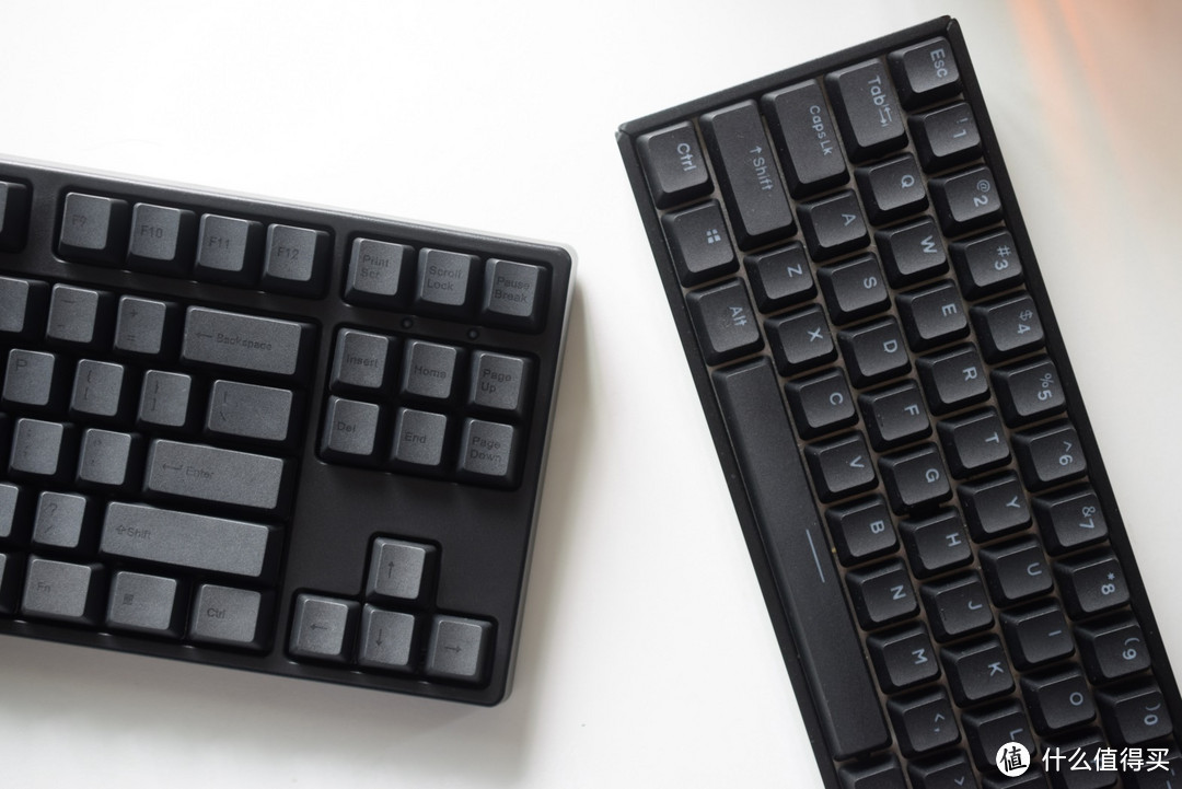 中了这黑色和蓝牙的毒 高斯GS87-D机械键盘复古灰